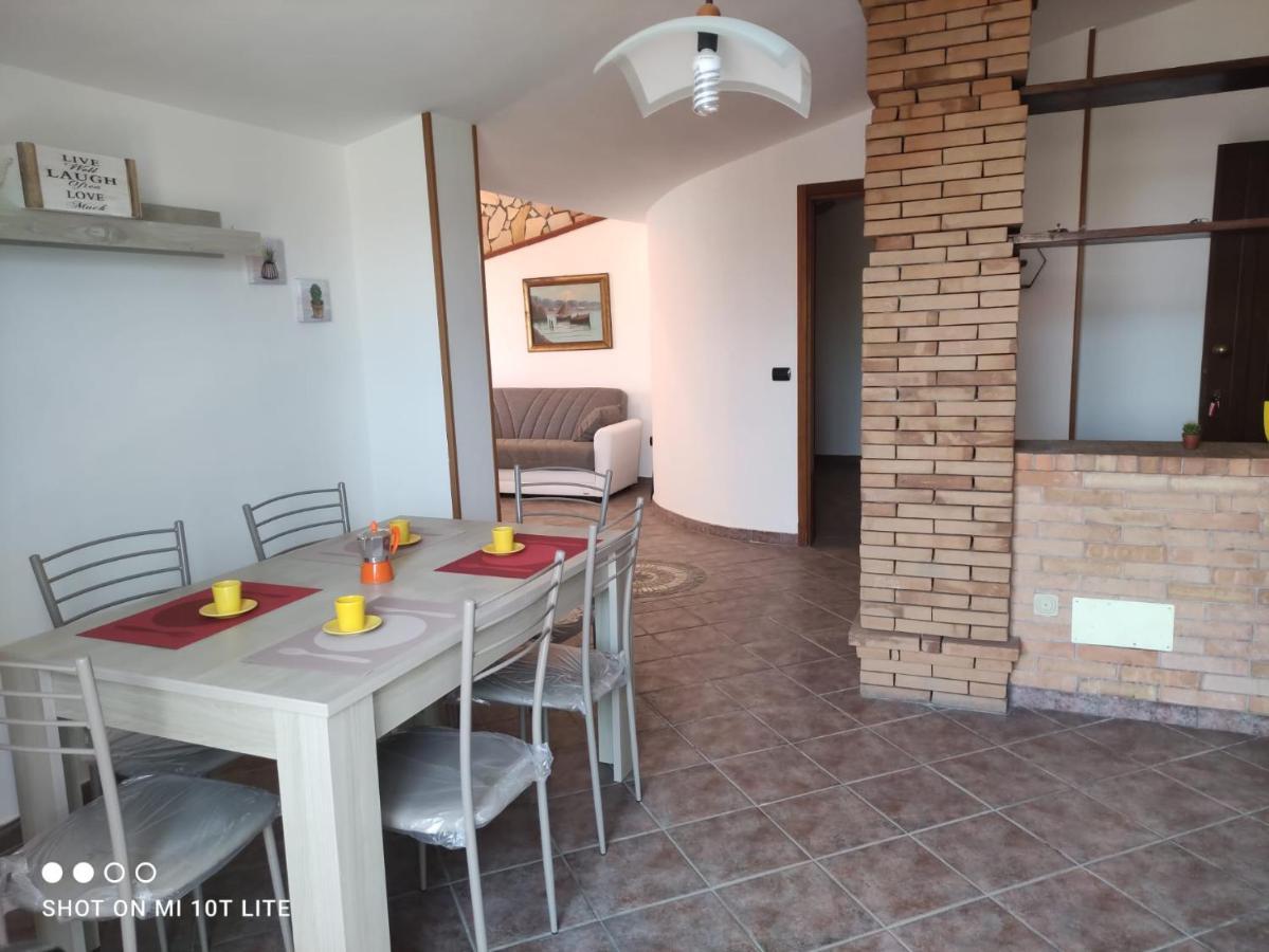 Casa Vacanza Riviera Dei Saraceni Требизаче Екстериор снимка