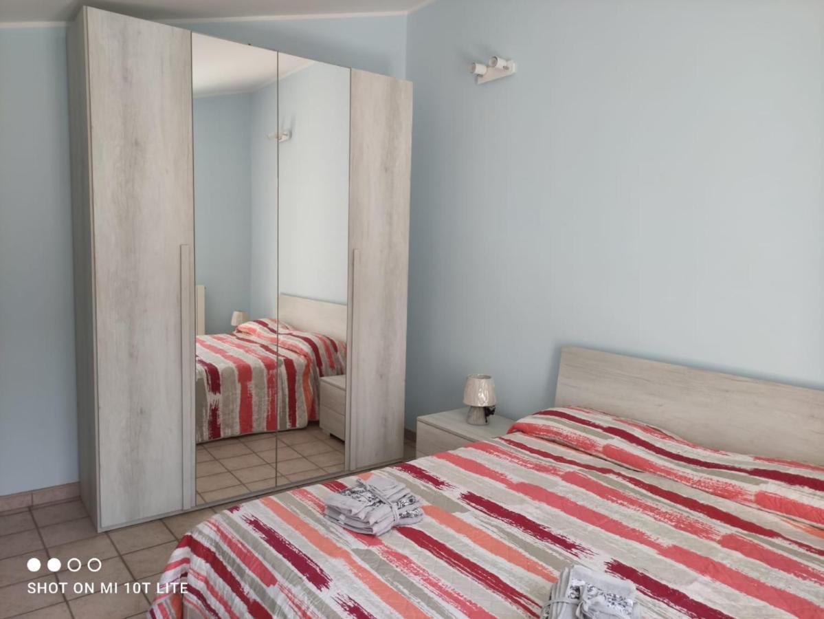 Casa Vacanza Riviera Dei Saraceni Требизаче Екстериор снимка