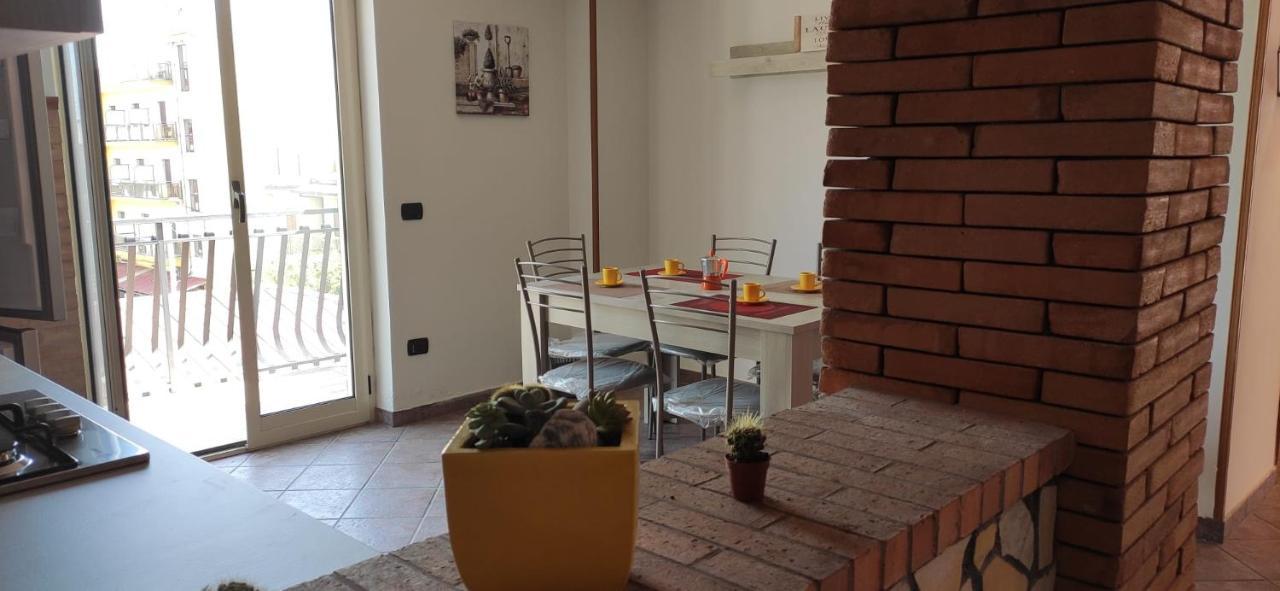 Casa Vacanza Riviera Dei Saraceni Требизаче Екстериор снимка